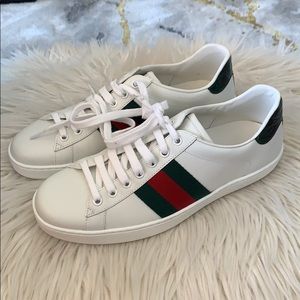 Gucci tennis shoes